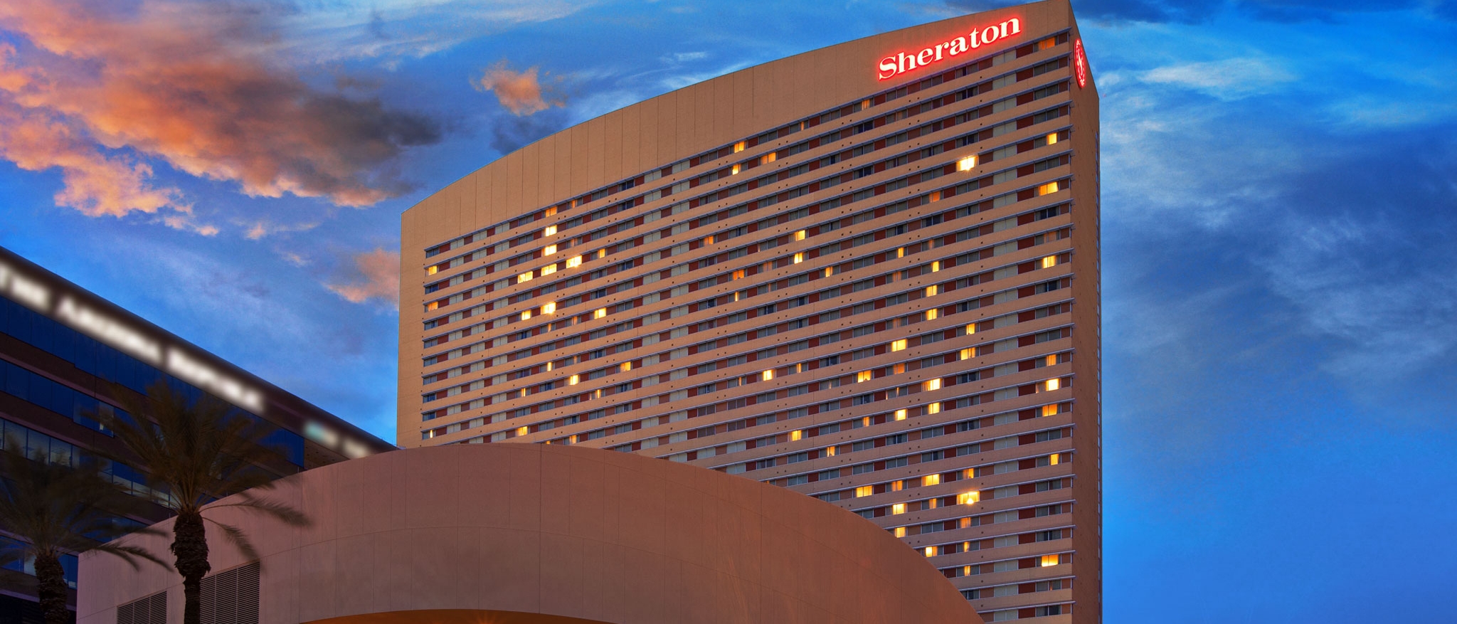 Hotel Jobs In Phoenix Sheraton Grand Sheraton Grand Phoenix Exterior
